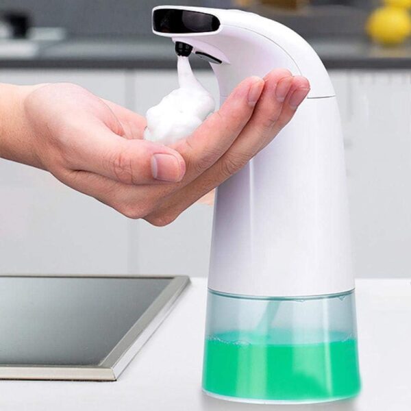 Automatic soap pump